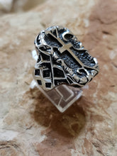 Load image into Gallery viewer, Stainless Steel &#39;&#39;Cross Stamp&#39;&#39; Ring
