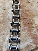 Load image into Gallery viewer, Men&#39;s Bike Chain Bracelet
