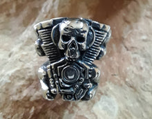 Load image into Gallery viewer, Stainless Steel *Engine Skull* Ring
